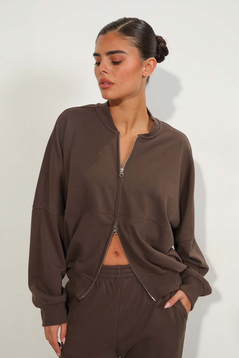 סווטשירט Shia