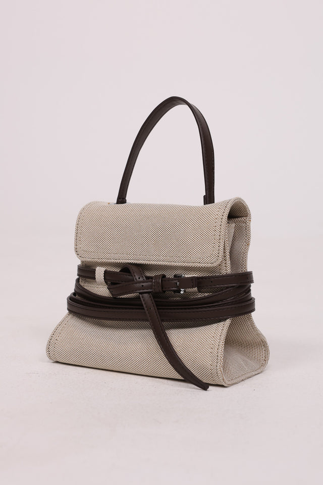 תיק Isabbell