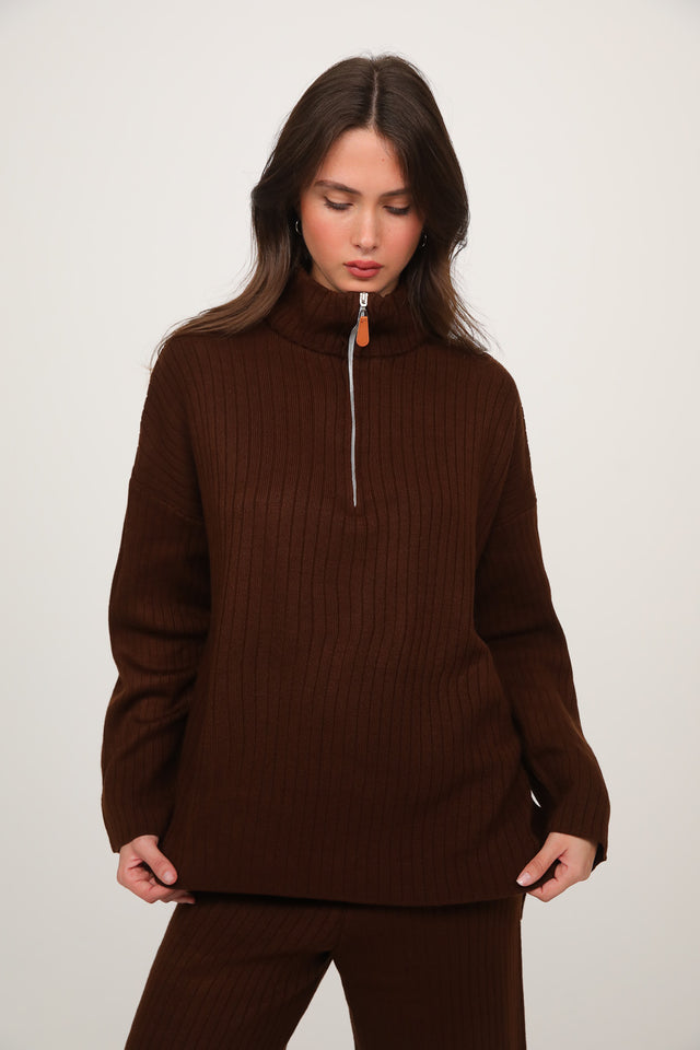 חליפה Alexandra