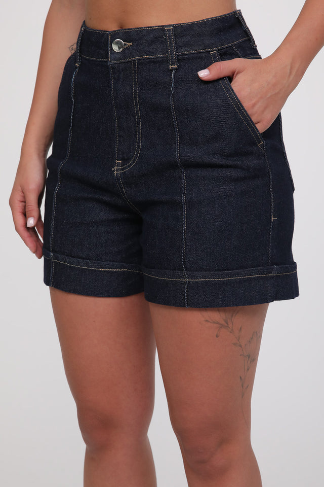 שורט ג'ינס Lin