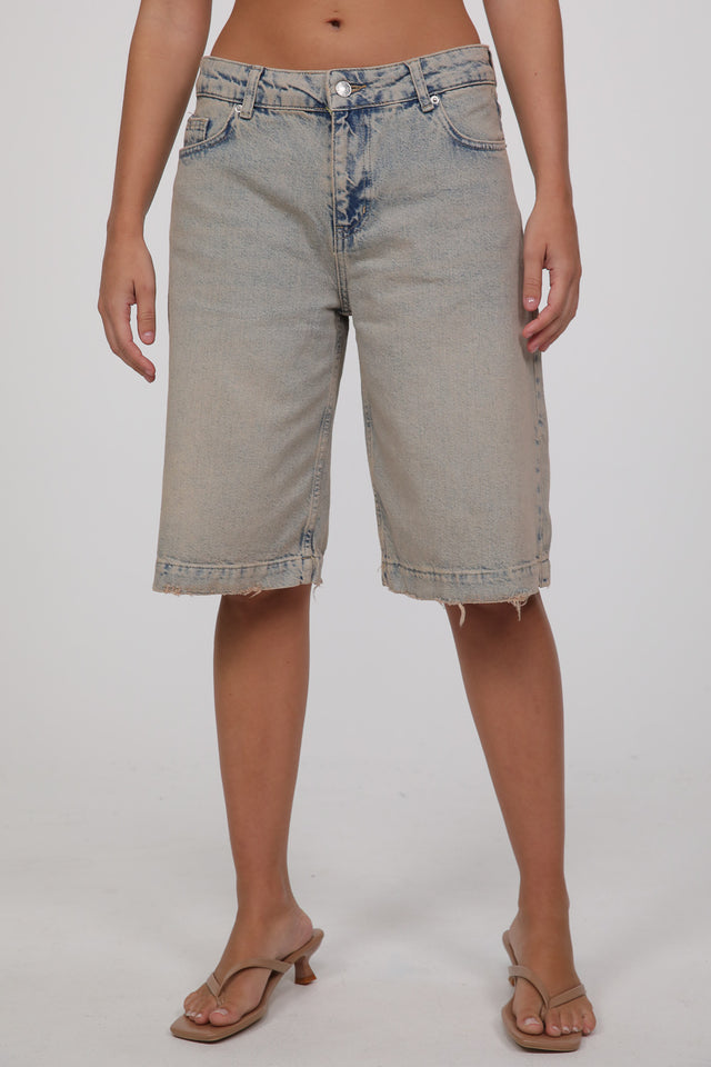 ברמודה ג'ינס Shelly