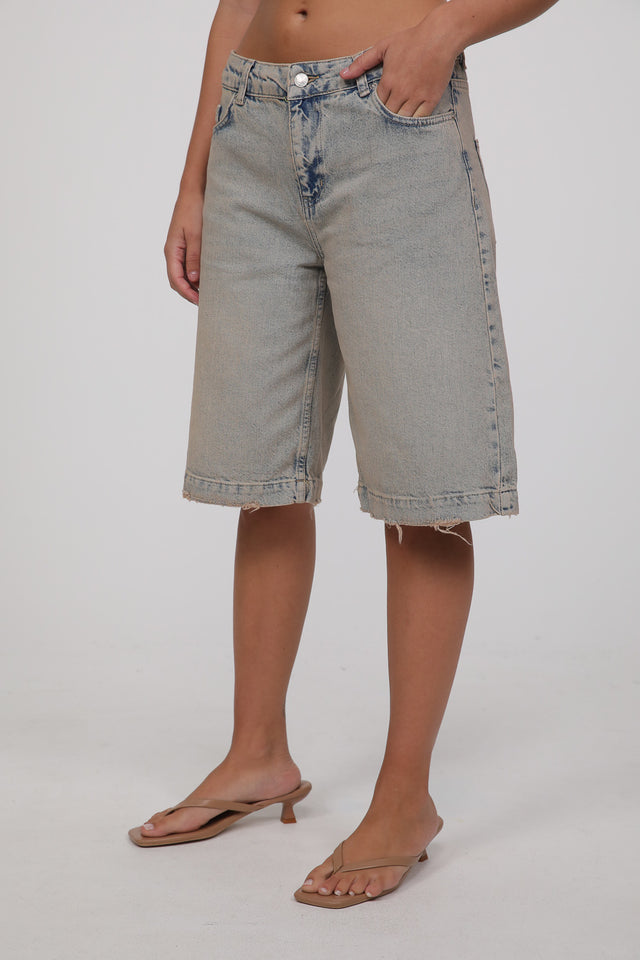 ברמודה ג'ינס Shelly