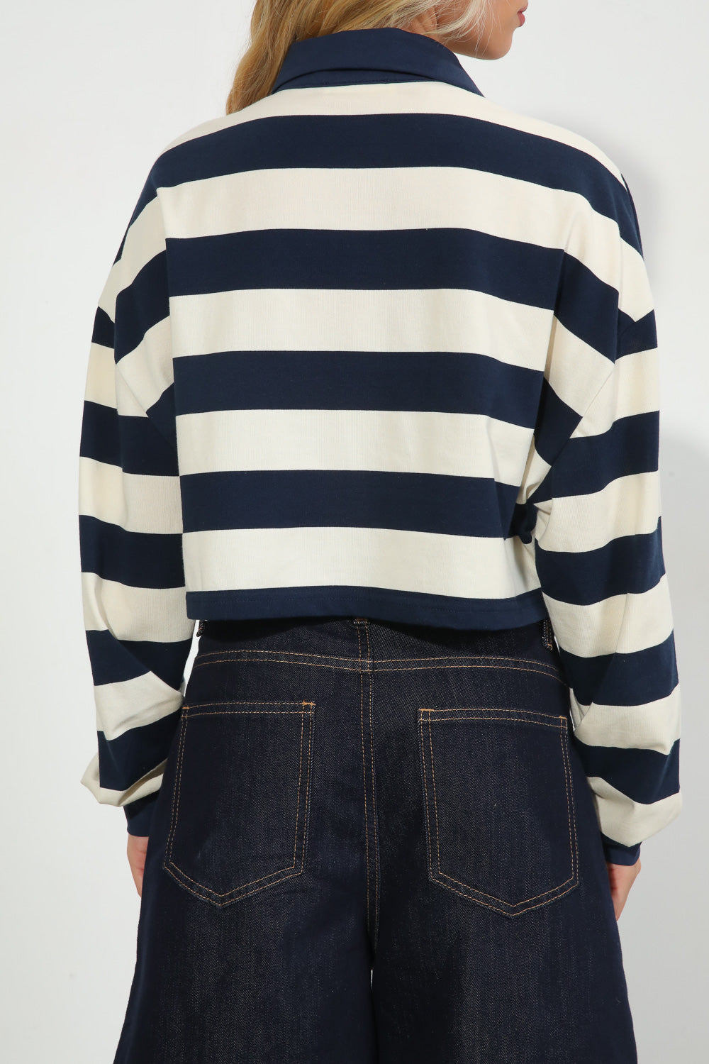 סווטשירט Yuval