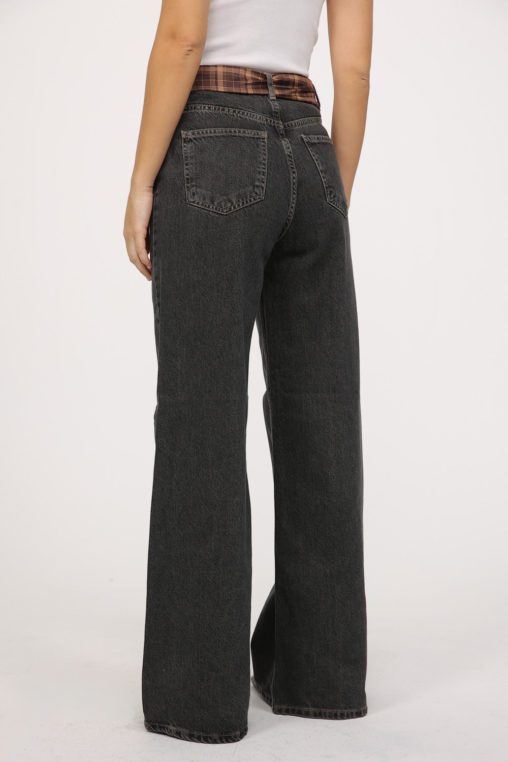 ג'ינס+עניבה Ariana