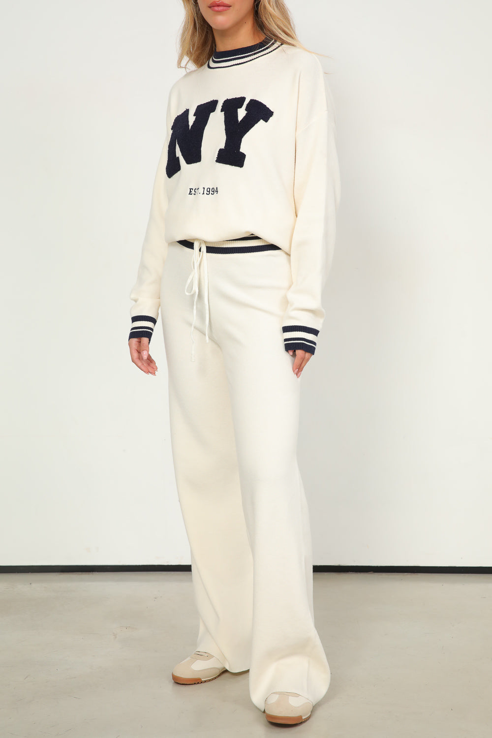 חליפה סריג Abigail