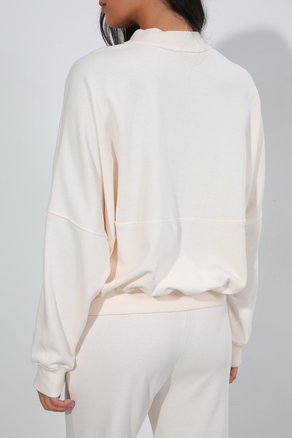 סווטשירט Shia