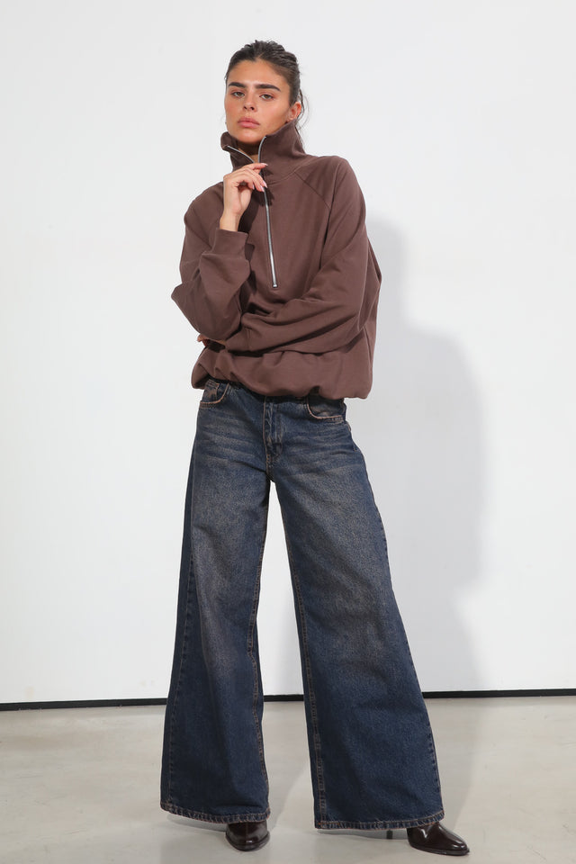 סווטשירט Mika