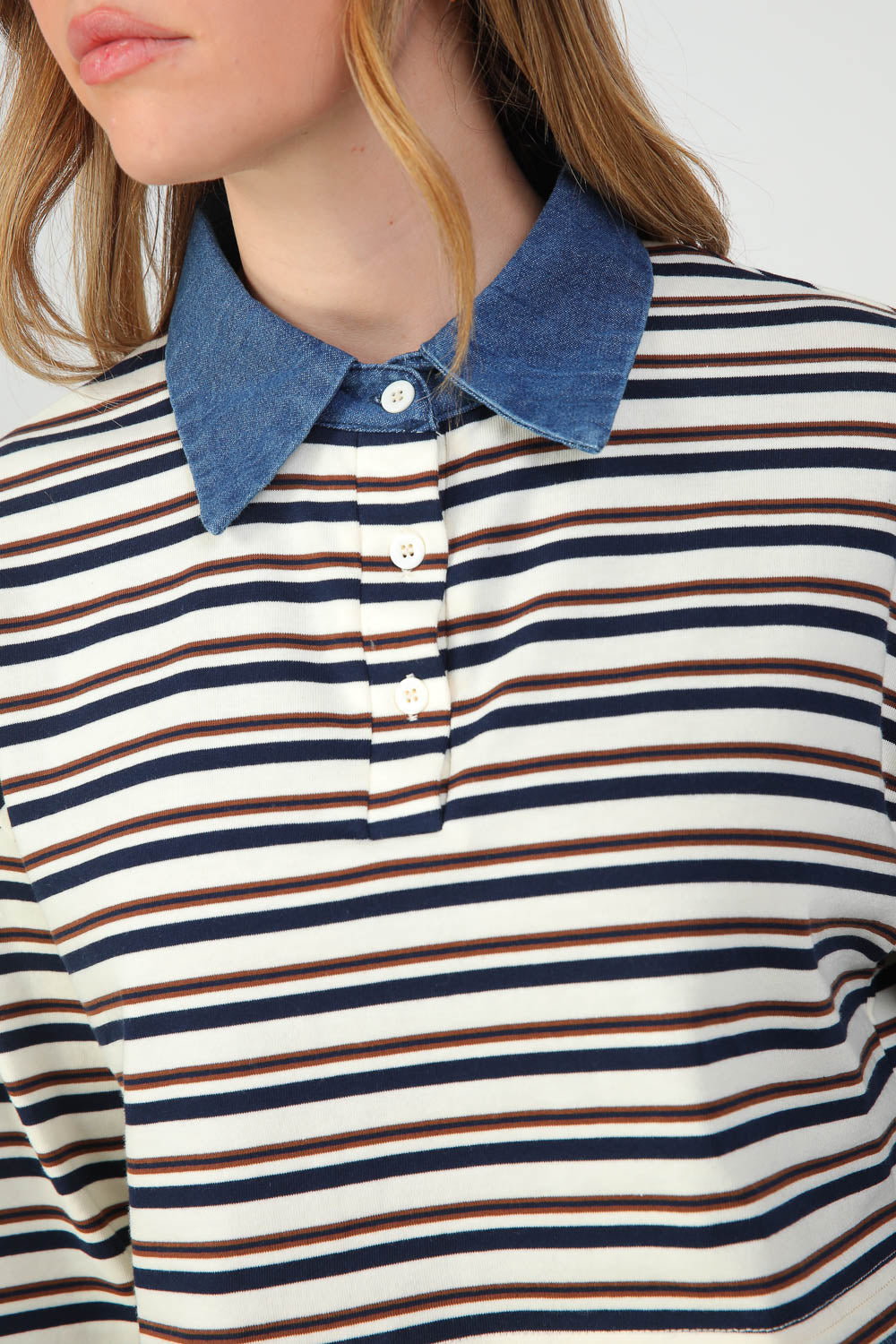 סווטשירט Nenci