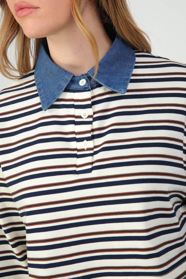 סווטשירט Nenci